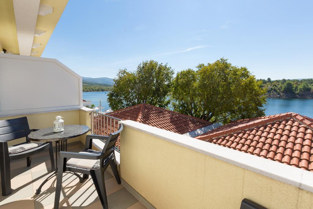 Apartments Duje Ribnica Obrovac Kültér fotó