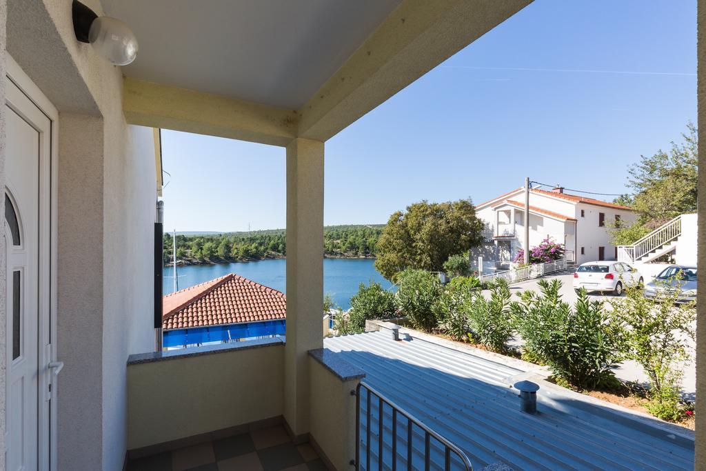 Apartments Duje Ribnica Obrovac Kültér fotó